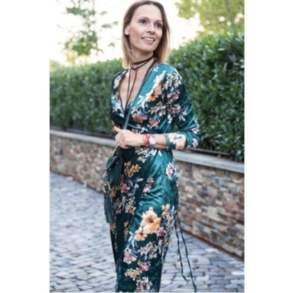 ZARA Velvet‎ Floral Kimono Wrap Dress Women Size Medium - Picture 10 of 11